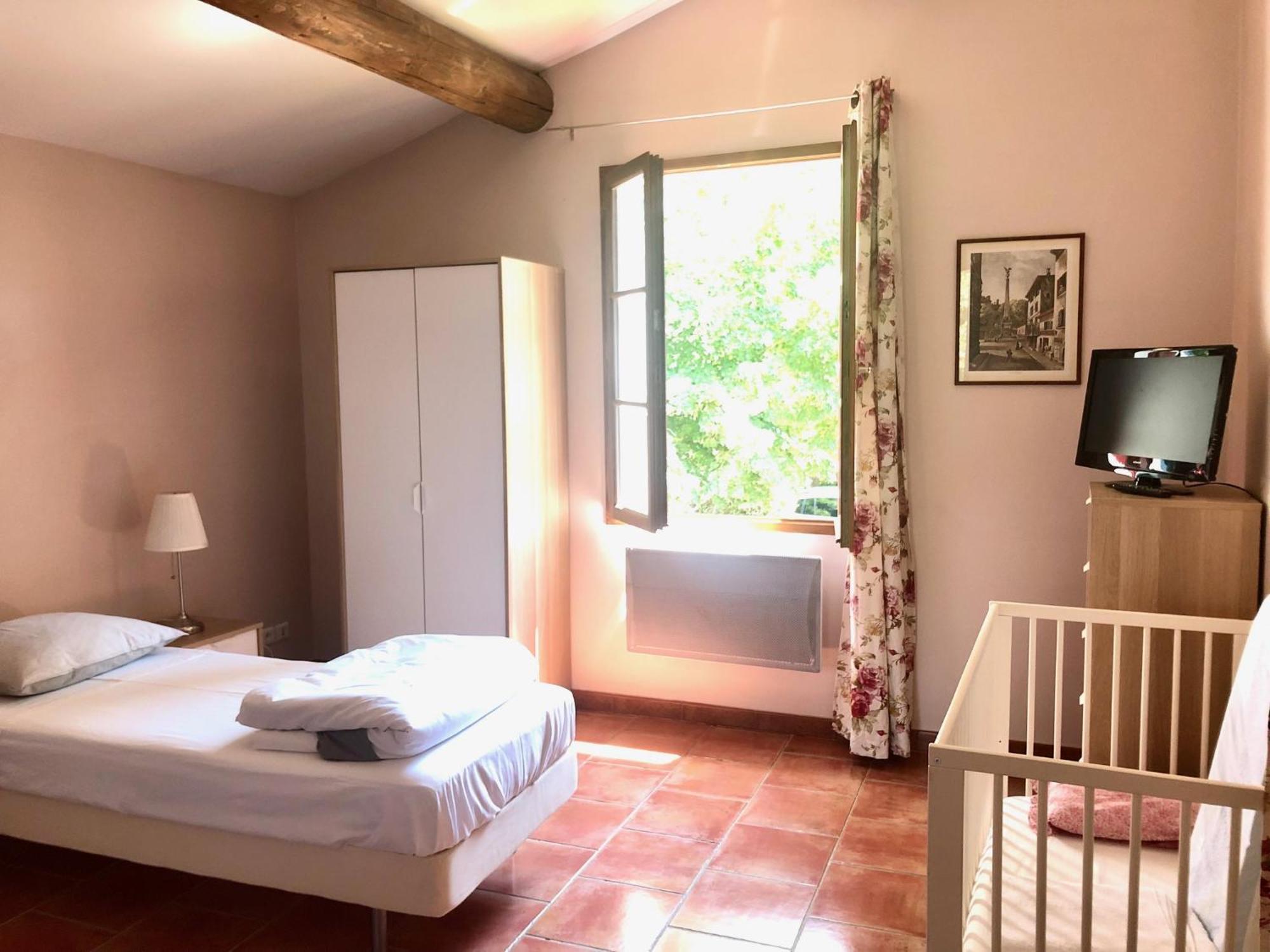 B&B Villa Roumanille Aix-en-Provence Szoba fotó